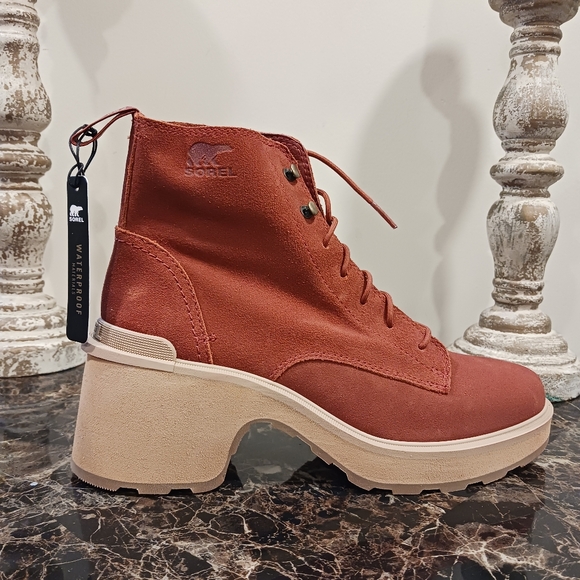 Sorel Hi-Line Heel Lace Waterproof Boots Size 10 for Women - Picture 12 of 13